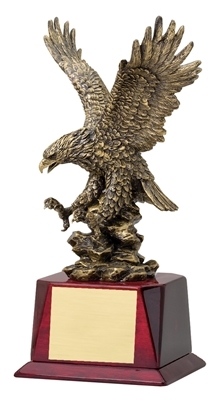 Pershing<BR> Gold Eagle Trophy<BR> 14.5 Inches